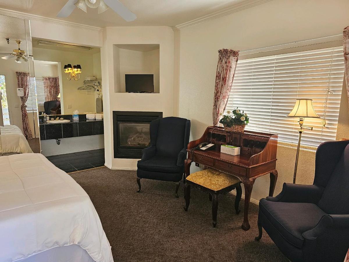 Alhatti Christian Resort Idyllwild Exterior photo